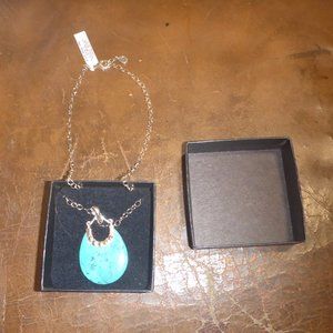 Women's Sterling Silver 18" Necklace w/ Large Turquoise Pendant
